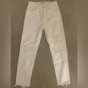 White mom jeans